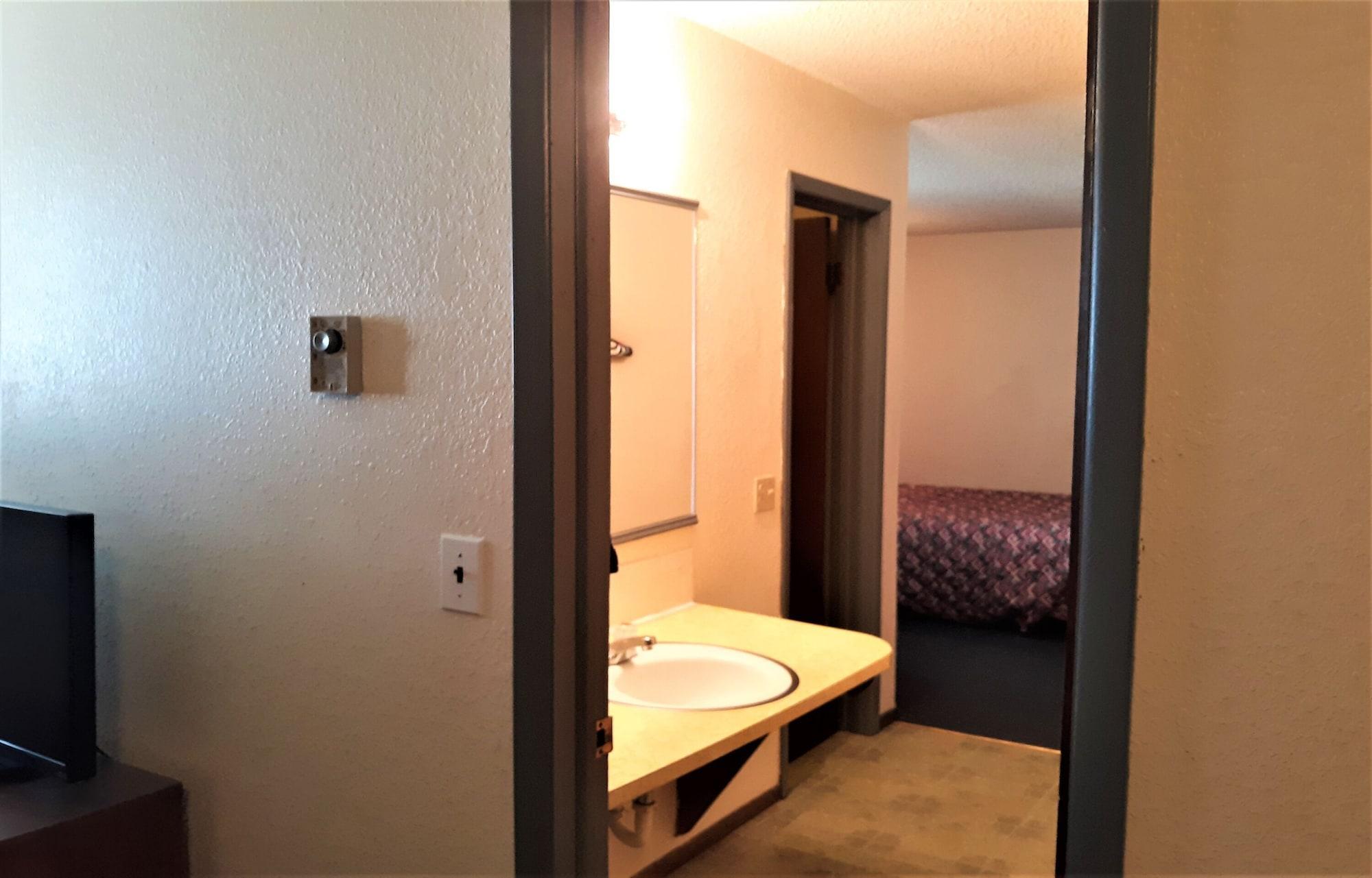 Oyo Hotel Cheyenne Wells - Us 40 Zewnętrze zdjęcie