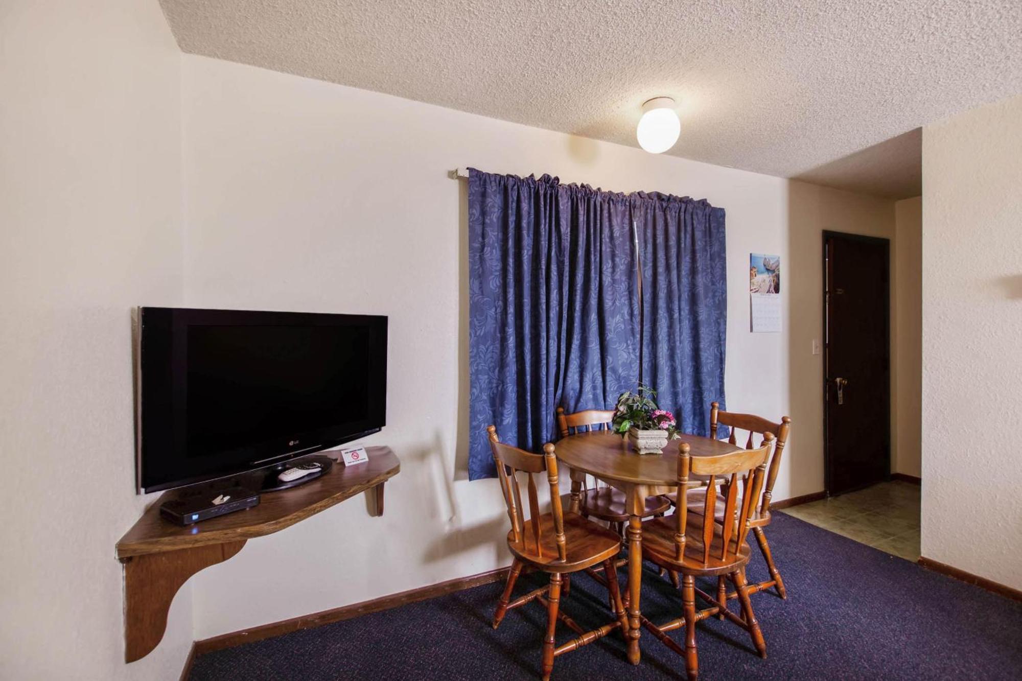 Oyo Hotel Cheyenne Wells - Us 40 Zewnętrze zdjęcie