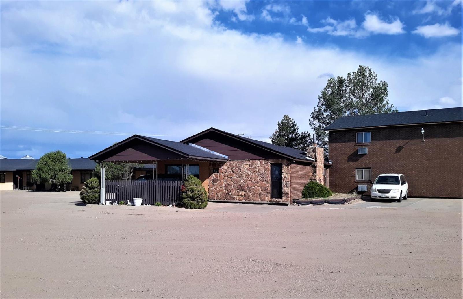 Oyo Hotel Cheyenne Wells - Us 40 Zewnętrze zdjęcie